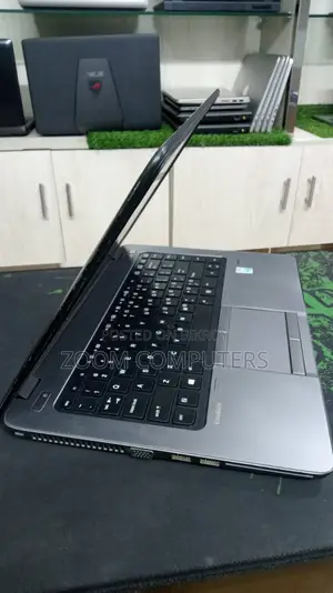 Laptop HP EliteBook 840 G2 4GB Intel Core i5 HDD+SSD 128GB