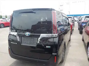 Toyota Esquire 2021 Black