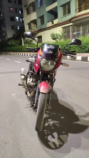 বাজাজ পালসার ১৫০ ২০১৪ লাল