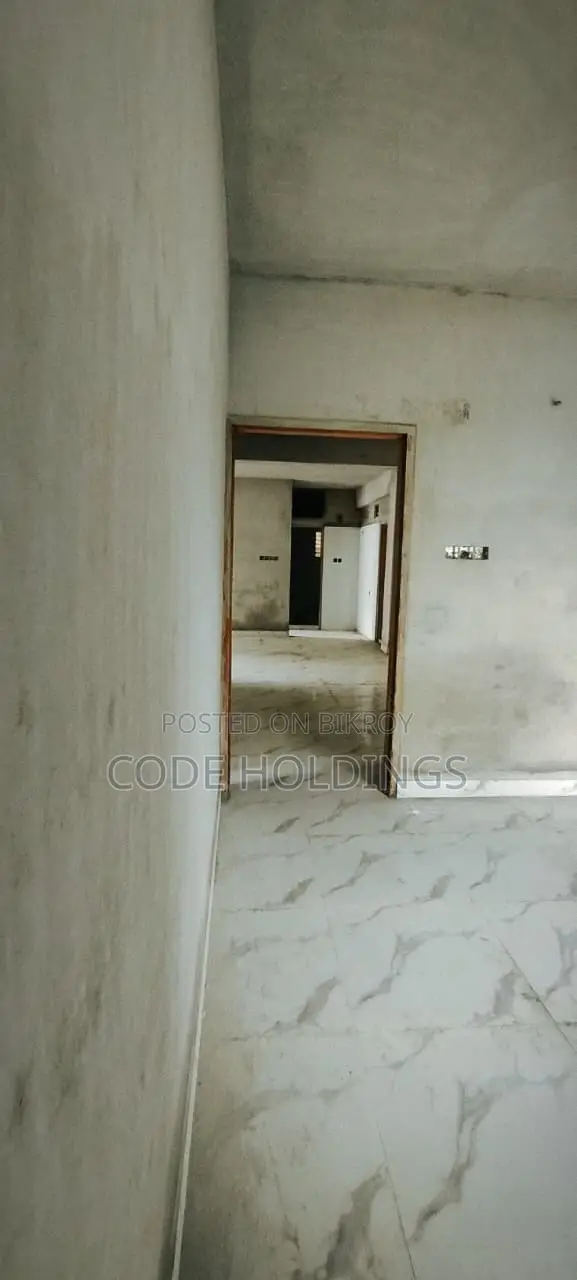 Furnished 3 Bedroom Apartment in Future Town, Bosila for sale