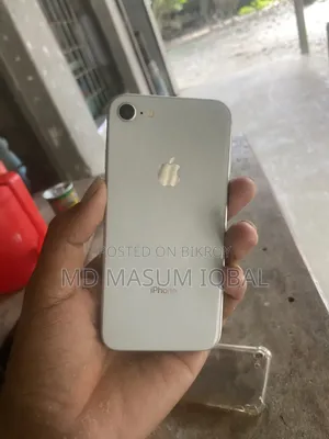 Apple iPhone 8 64 GB White