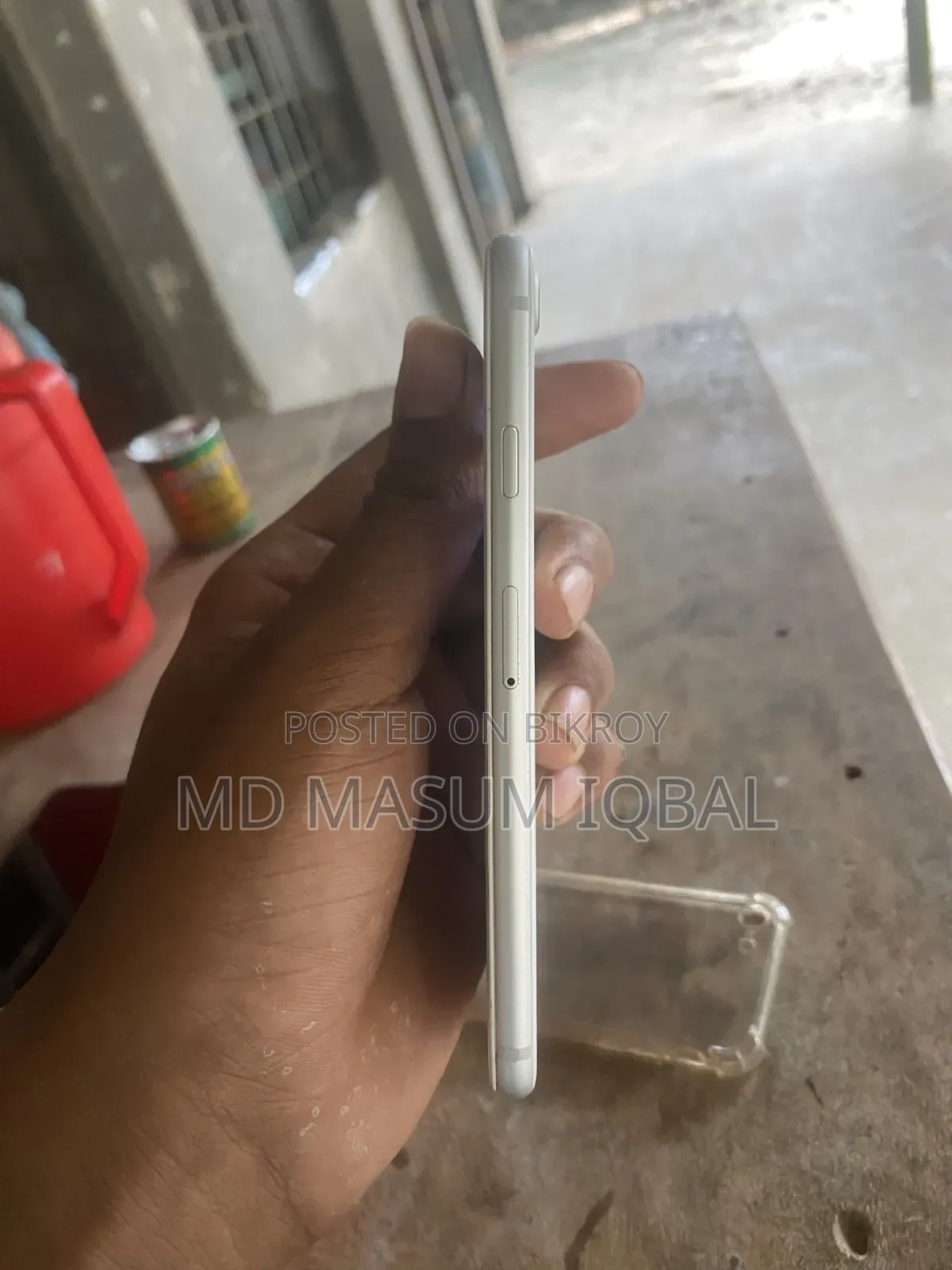 Apple iPhone 8 64 GB White