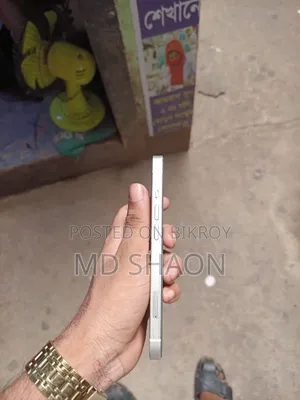 অ্যাপল আইফোন ১৩ ১২৮ জিবি সাদা
