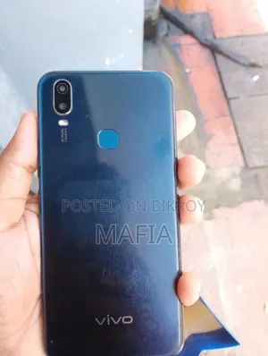 Vivo Y11 32 GB Blue