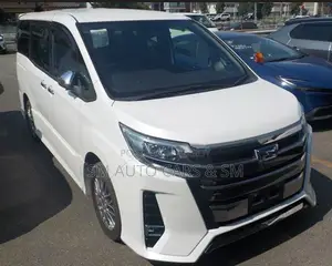 Toyota Noah 2021 Pearl