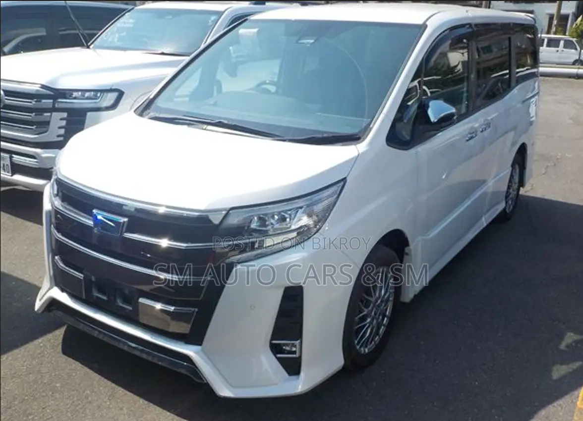 Toyota Noah 2021 Pearl