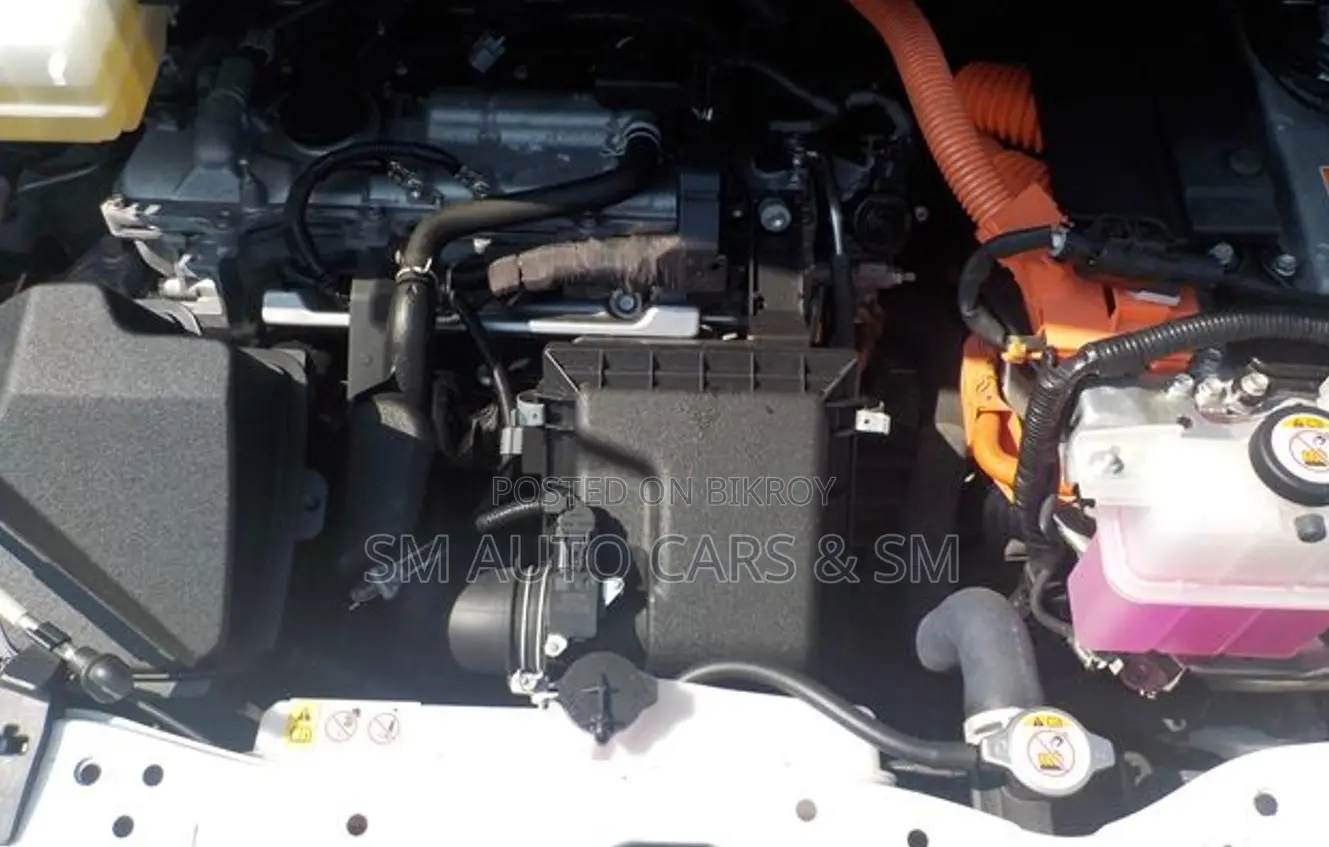 Toyota Noah 2021 Pearl