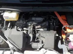 Toyota Noah 2021 Pearl