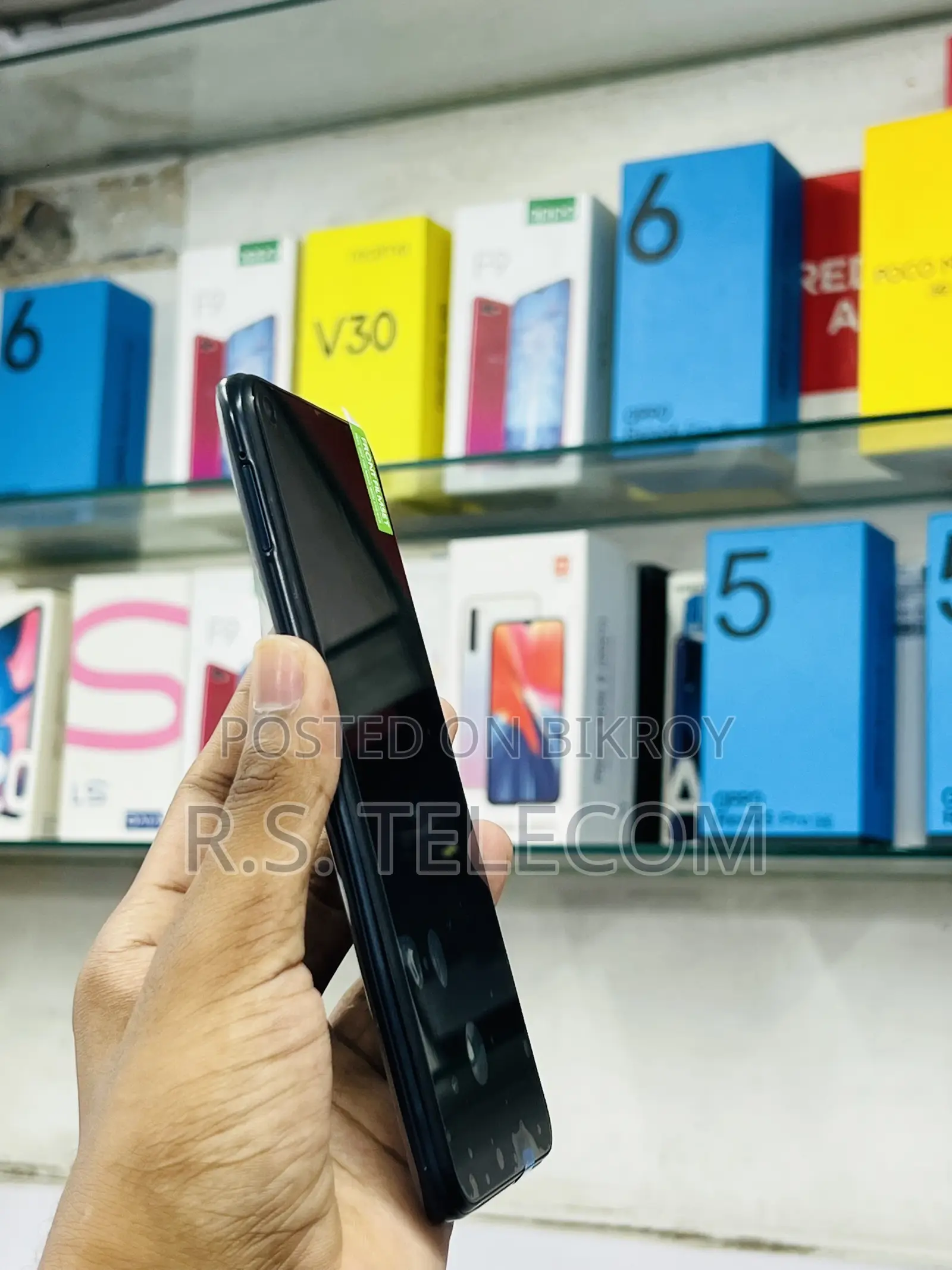নতুন ভিভো ওয়াই৫০ ২৫৬ জিবি কালো