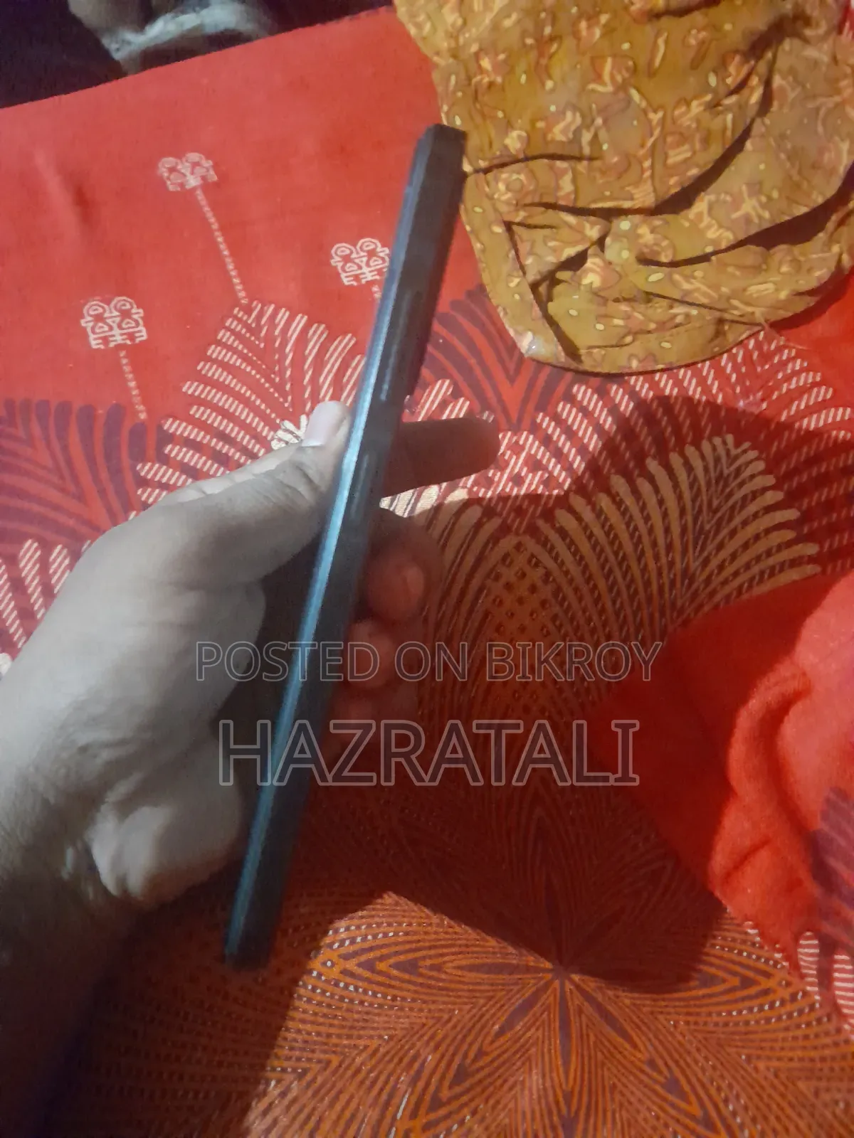 নিউ আইটেল এ১০০সি ৬৪ জিবি ব্ল্যাক