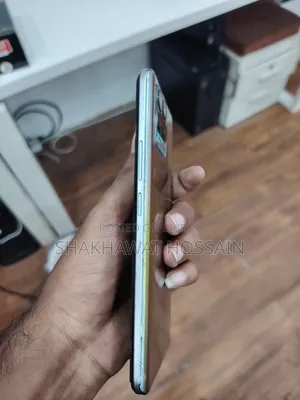 রিয়েলমি ৮ ৫জি ১২৮ জিবি সিলভার