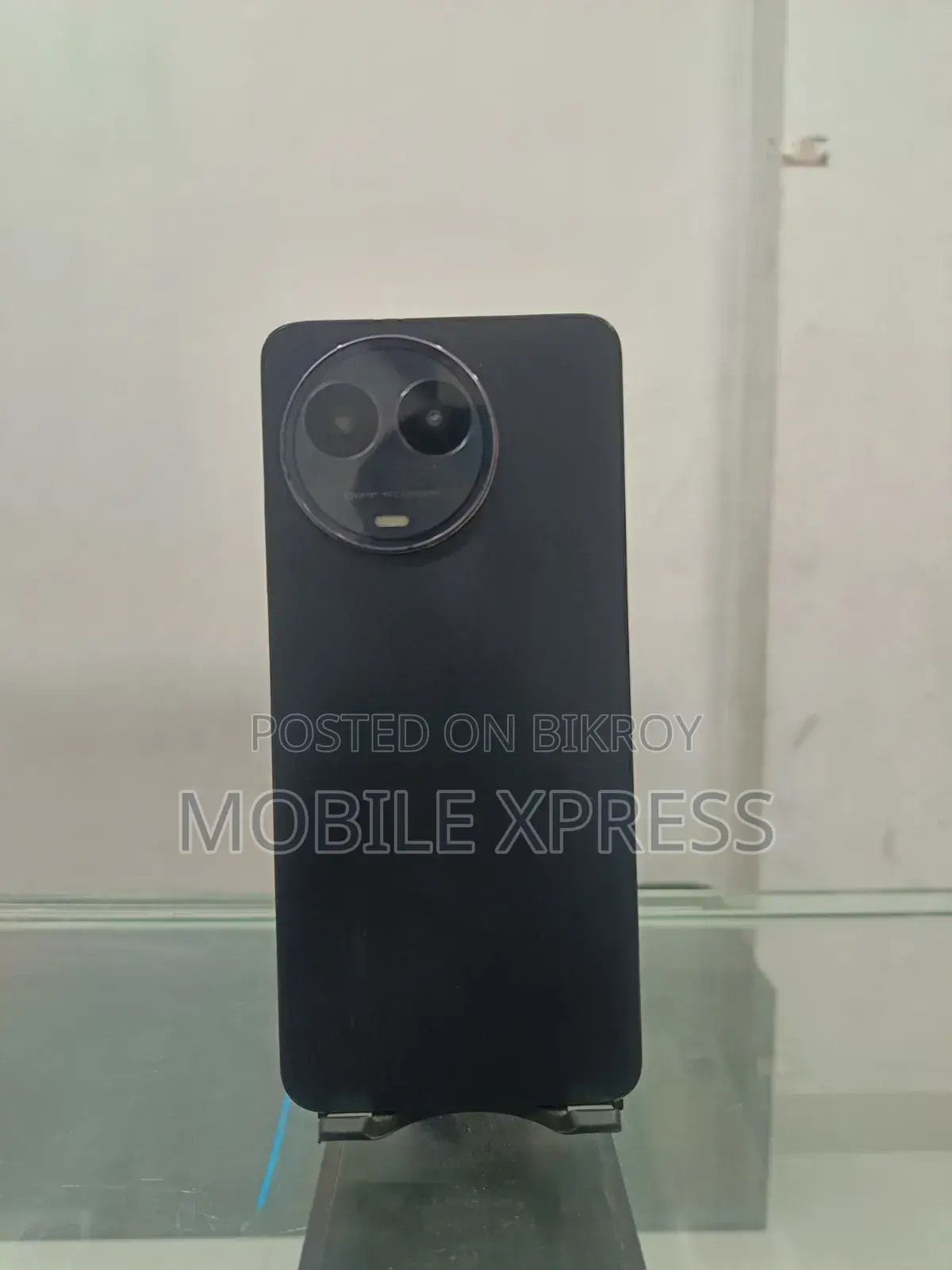 রিয়েলমি ১১ ২৫৬ জিবি কালো
