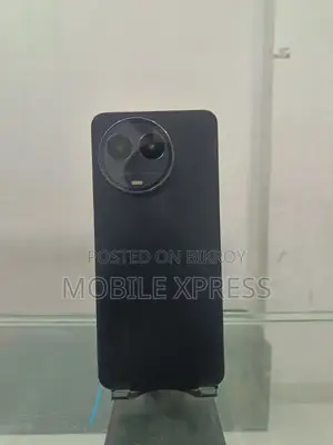 রিয়েলমি ১১ ২৫৬ জিবি কালো