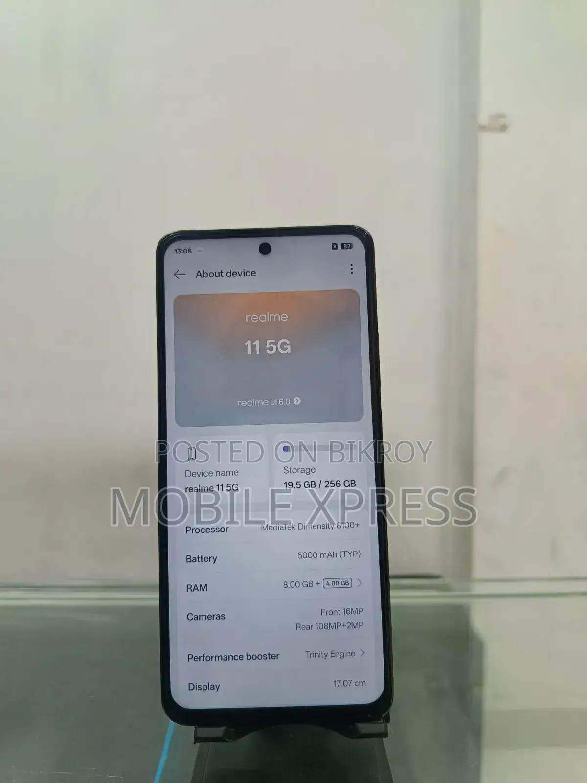 রিয়েলমি ১১ ২৫৬ জিবি কালো