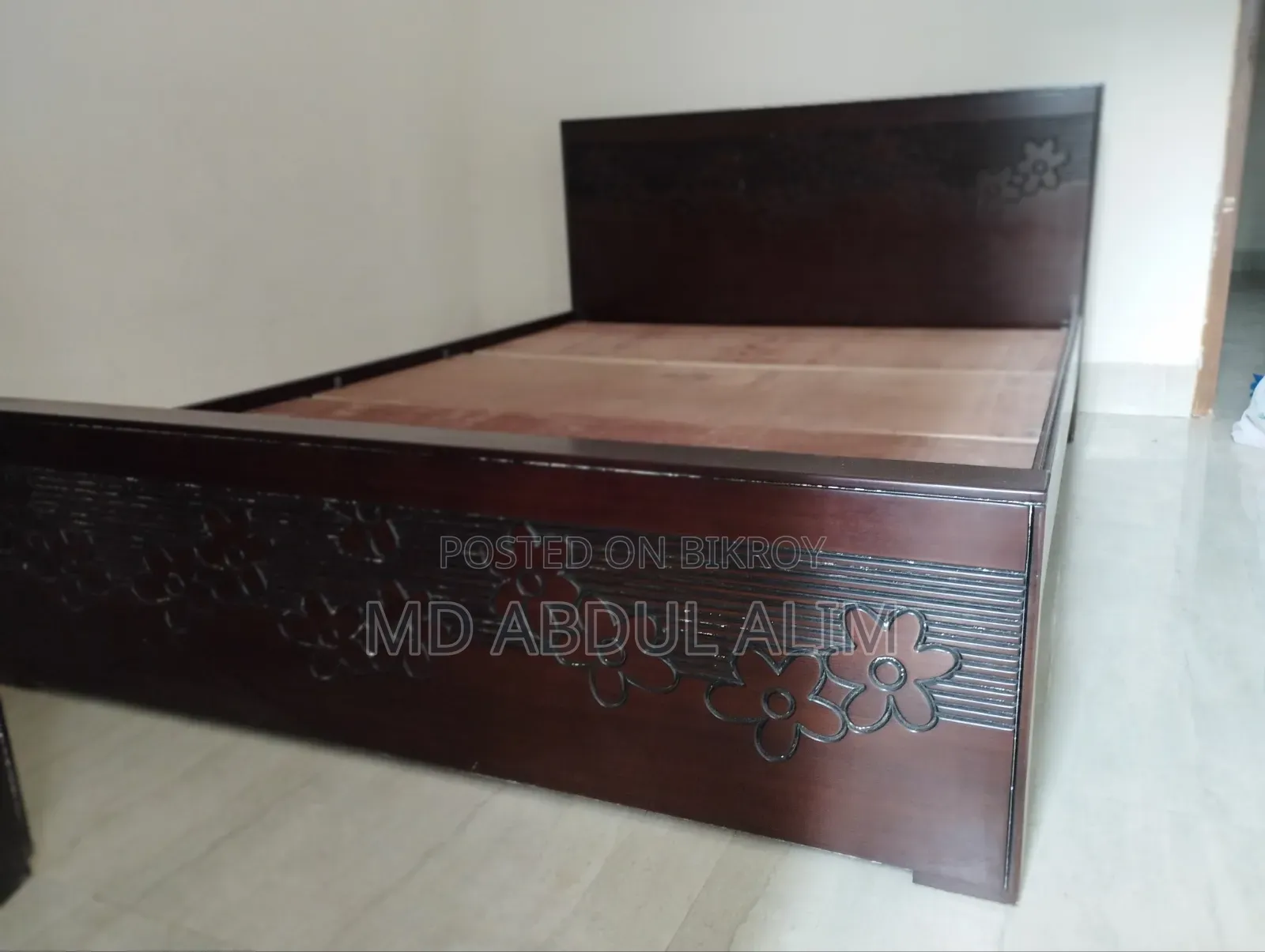 Malaysian Wood 5'*7' Bed