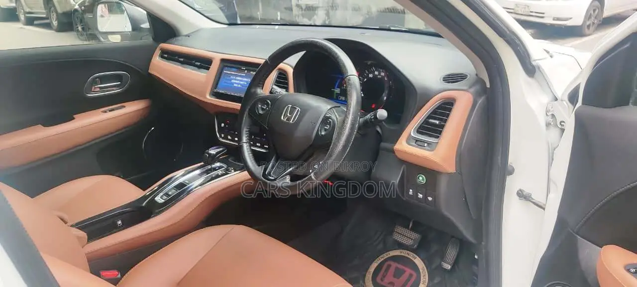 Honda Vezel 2014 Pearl