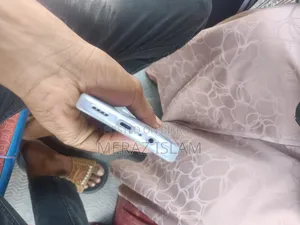 রিয়েলমি সি১০০আই ১২৮ জিবি পিংক