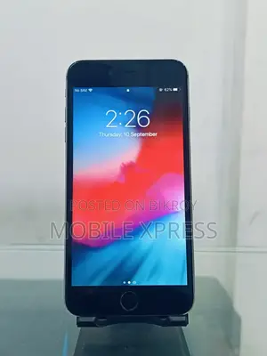 অ্যাপল আইফোন ৬ প্লাস ৬৪ জিবি সাদা