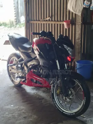 Bajaj Pulsar NS 160 2018 Red