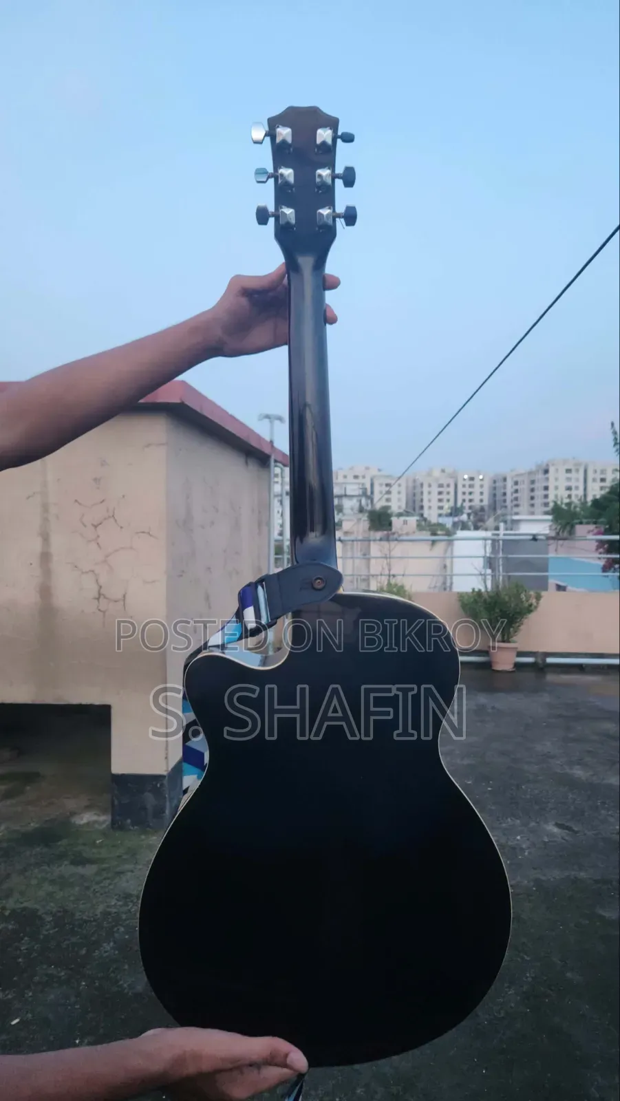 Acoustic Guitar AXE