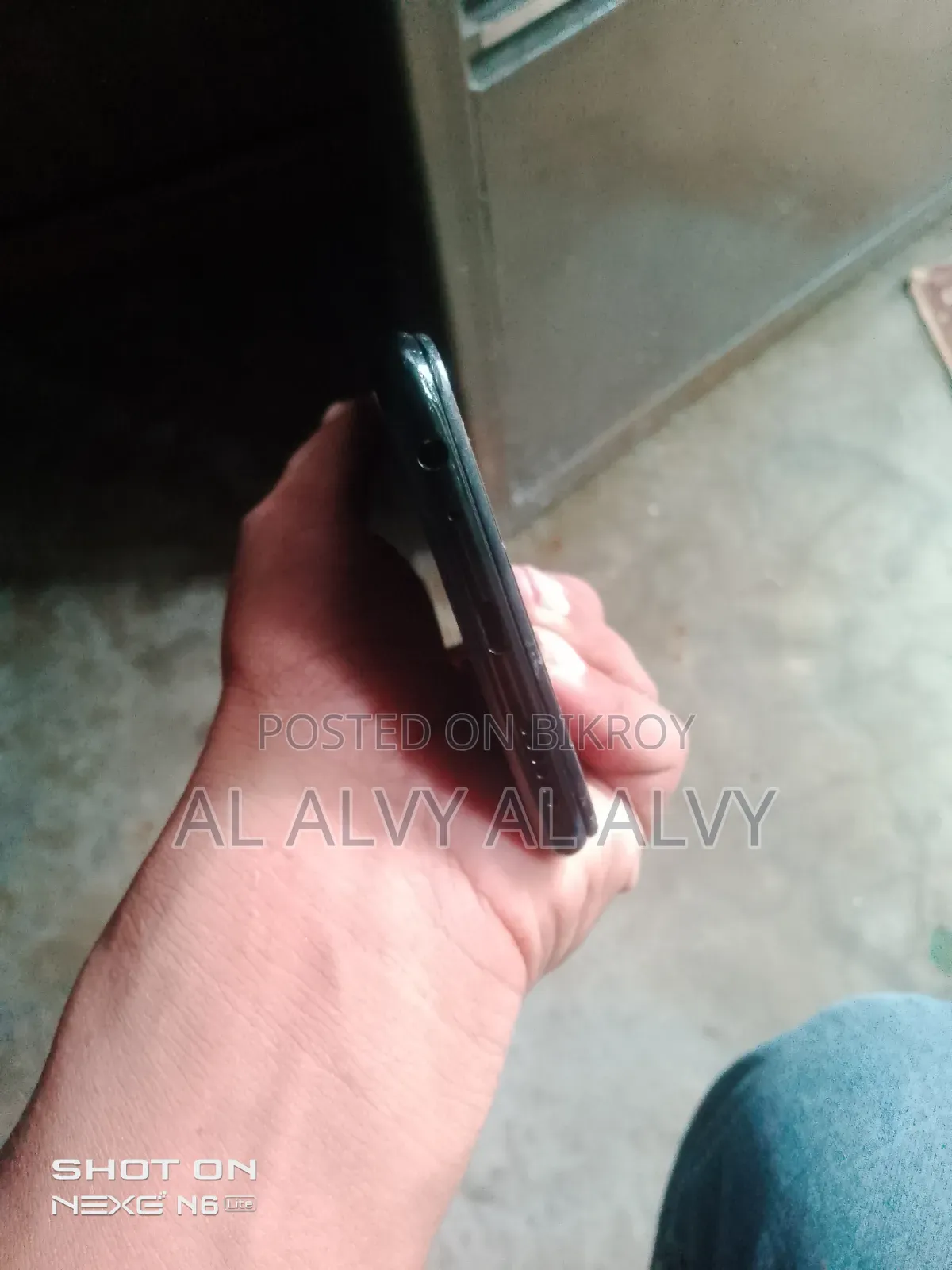 Vivo Y11 32 GB Blue