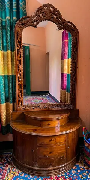 সেগুন কাঠের Dressing Table