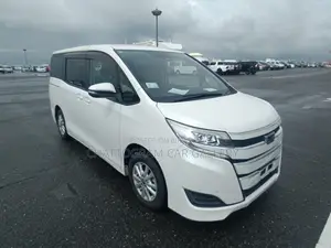 Toyota Noah 2021 Pearl