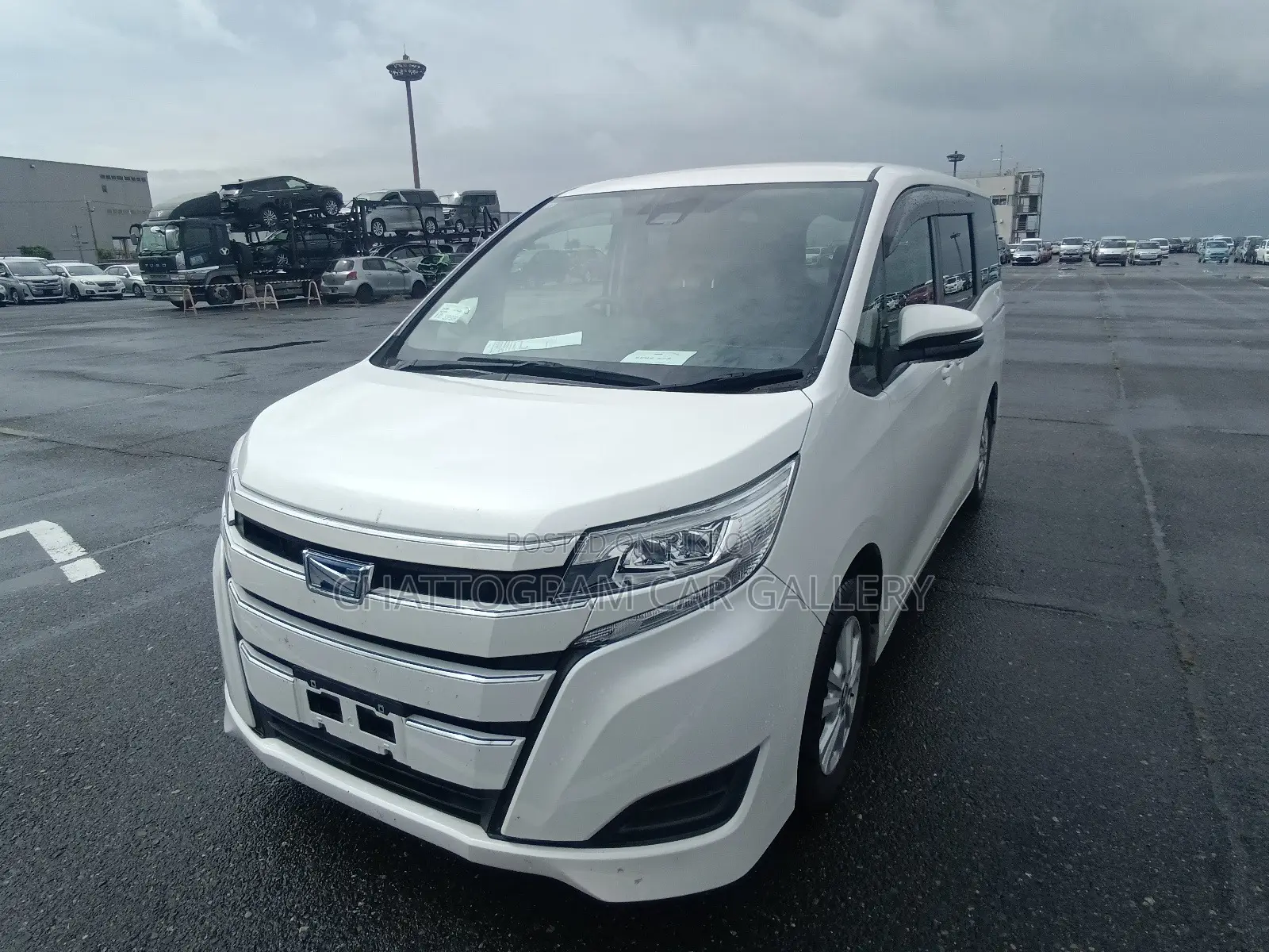 Toyota Noah 2021 Pearl