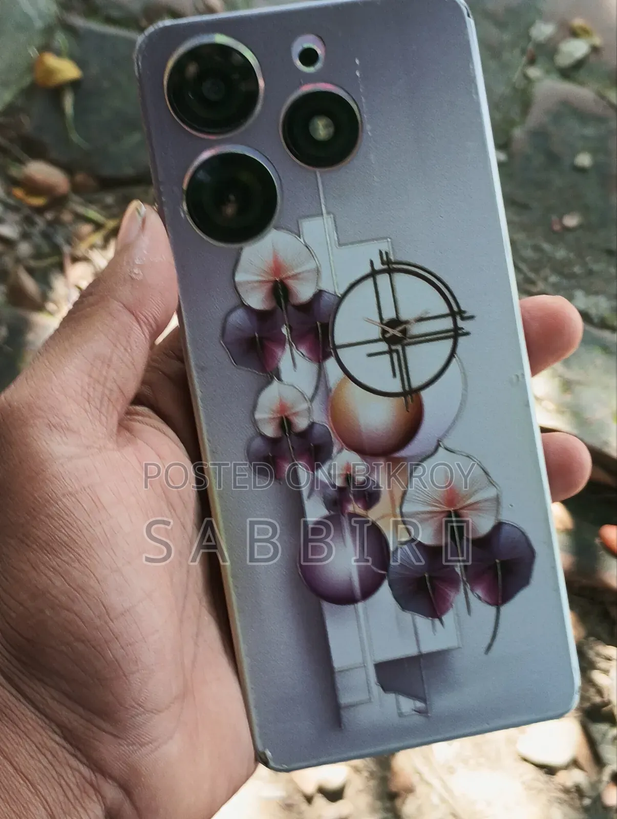 টেকনো স্পার্ক ১০ প্রো ১২৮ জিবি হোয়াইট