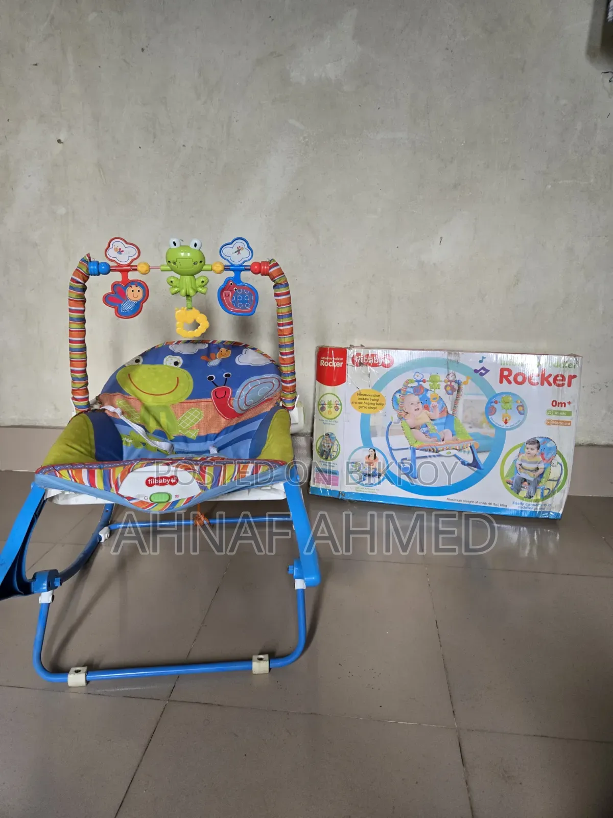Ibaby Infant-to-Toddler Rocker