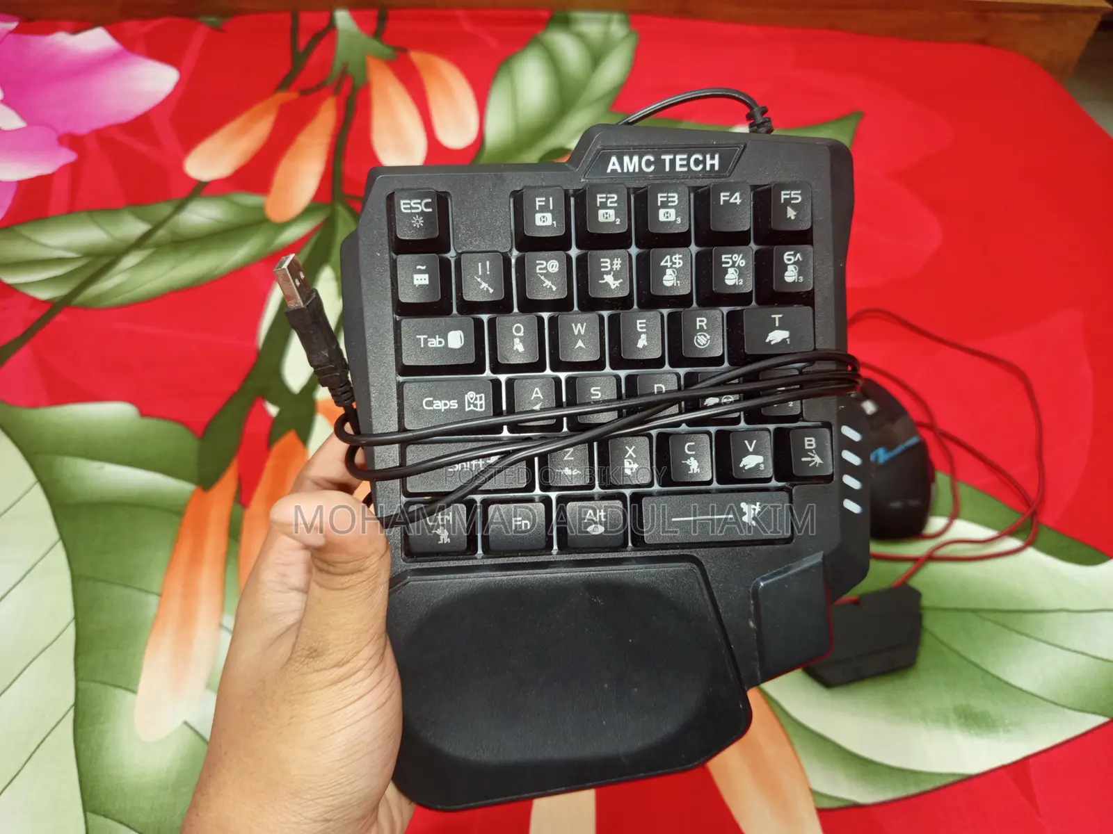 ফোন গেমিং সেটআপ কিবোর্ড মাউস