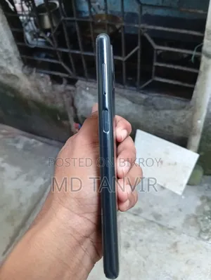 Samsung Galaxy A12 64 GB Black