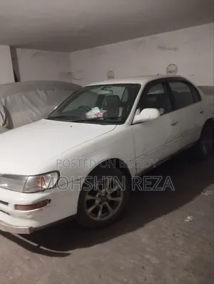 Toyota Corolla 2.0 Sedan 1993 White