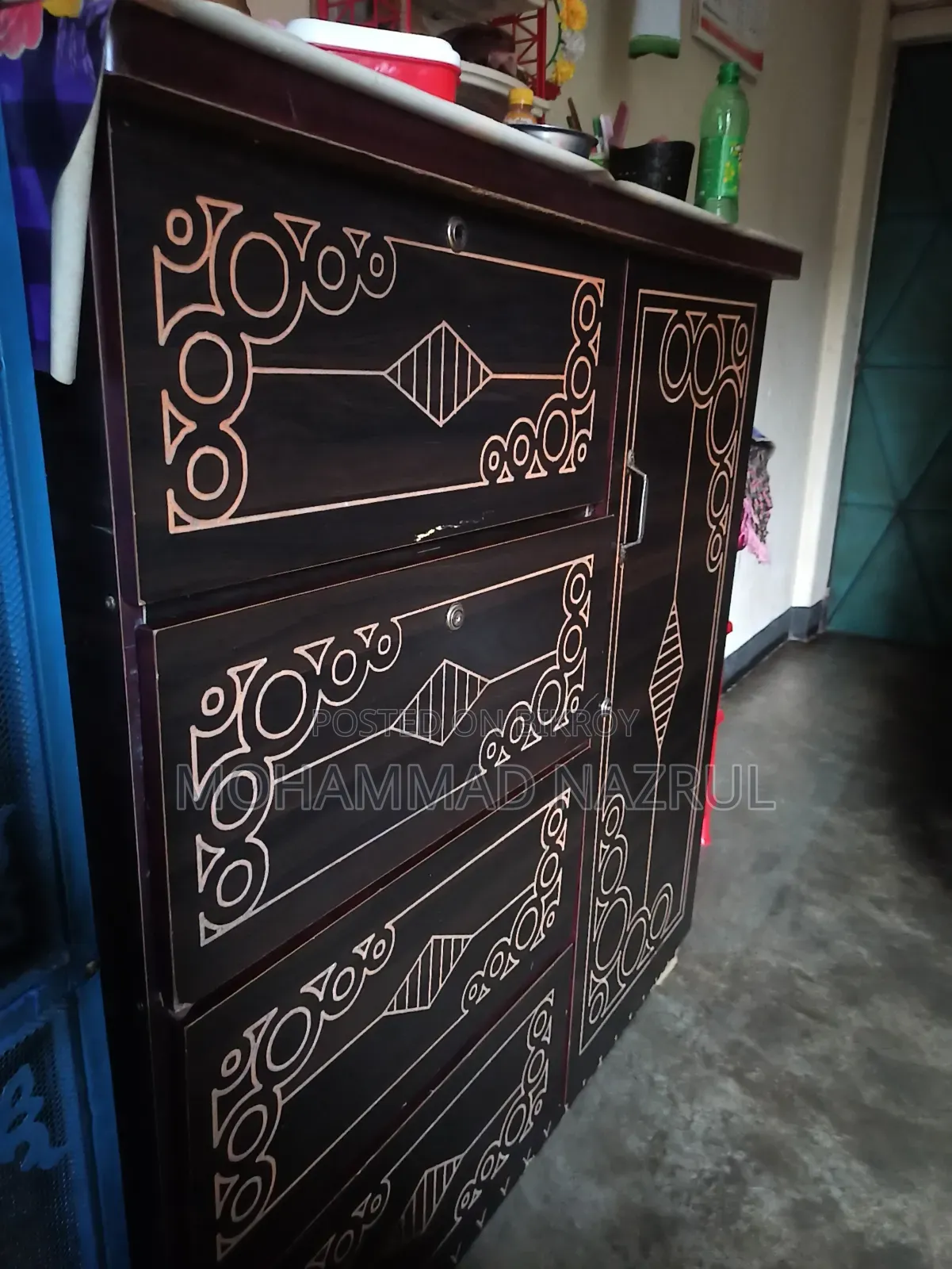 ওয়ারড্রোব পারটেক্স উড