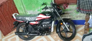 Hero HF Deluxe 2026 Black