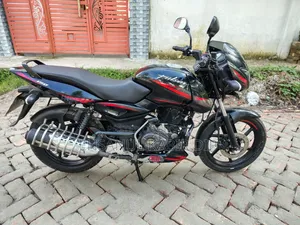 বাজাজ পালসার ১৫০ ২০২০ কালো