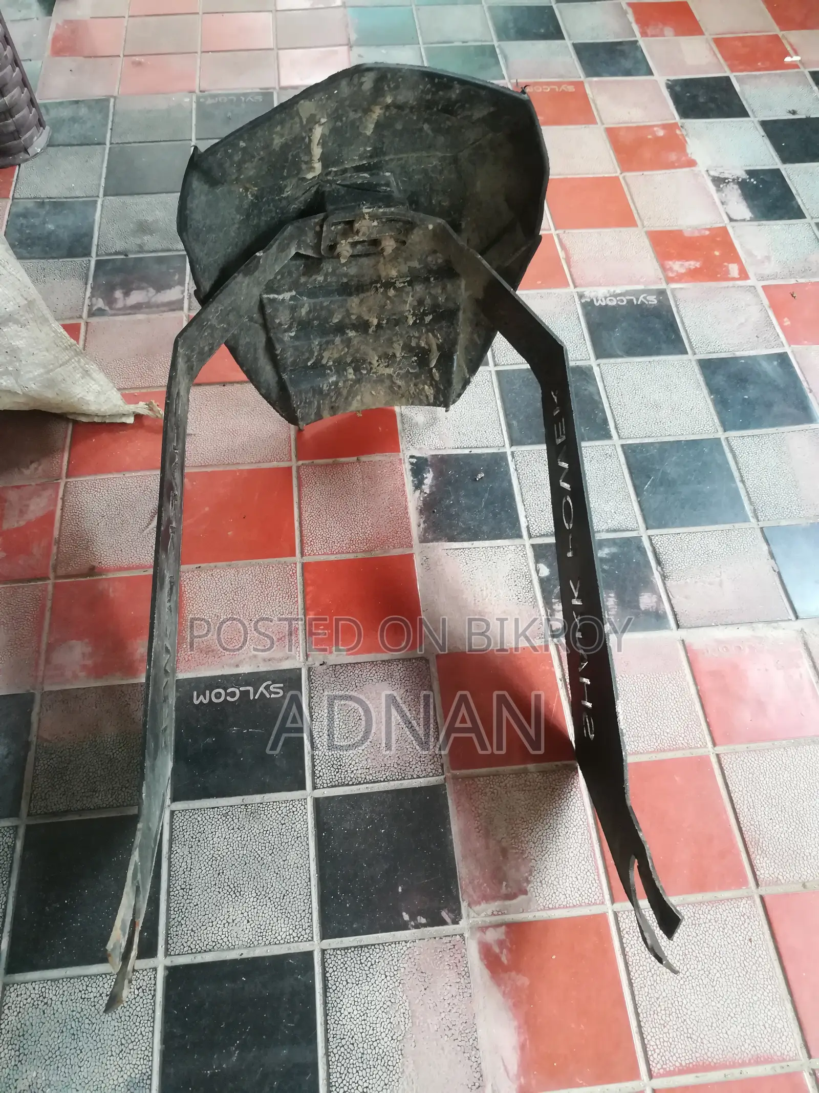 বাইকার চাকার গার্ড