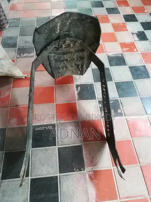 বাইকার চাকার গার্ড