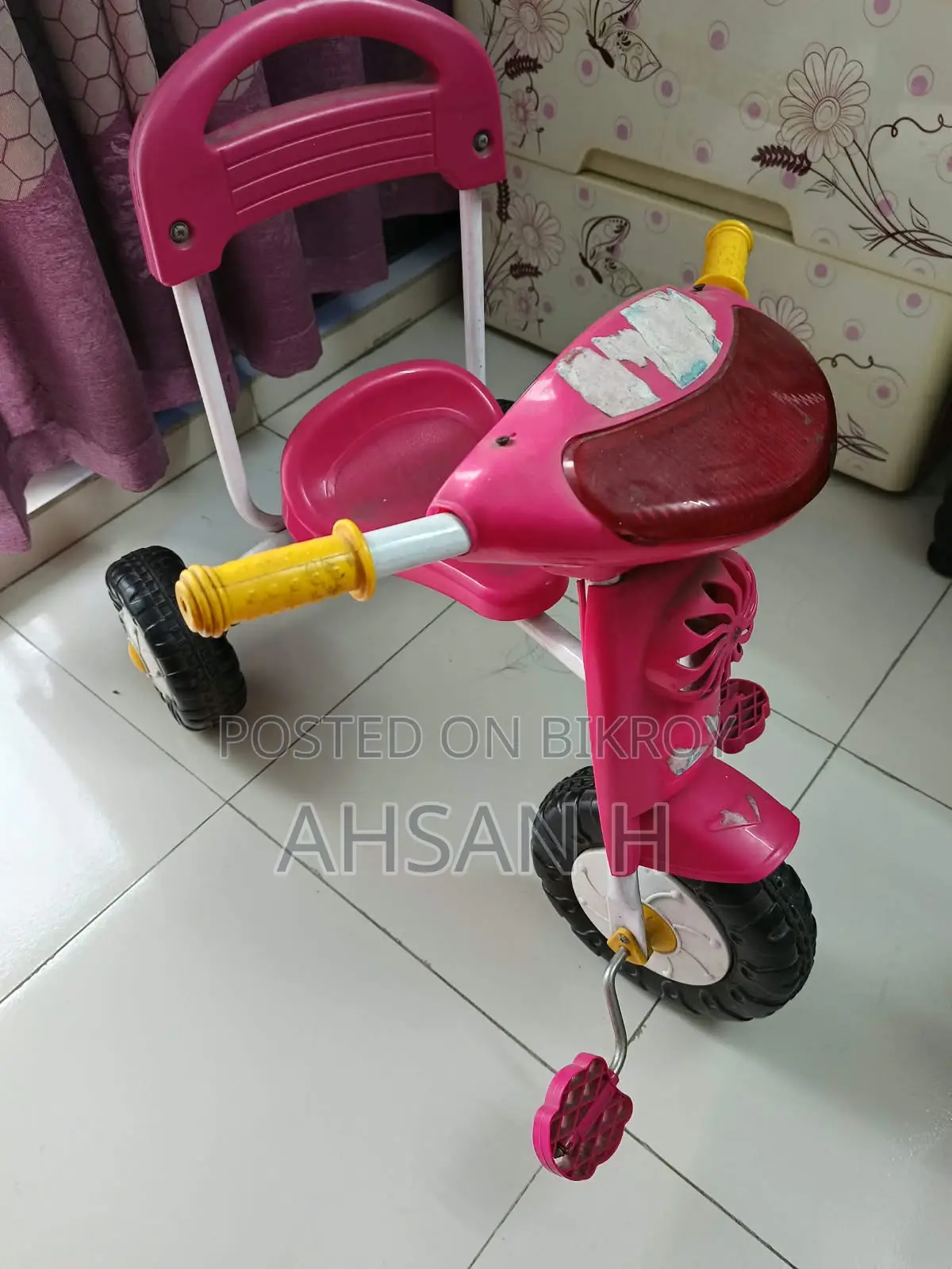 ট্রাইসাইকেল বিক্রয়ের জন্য