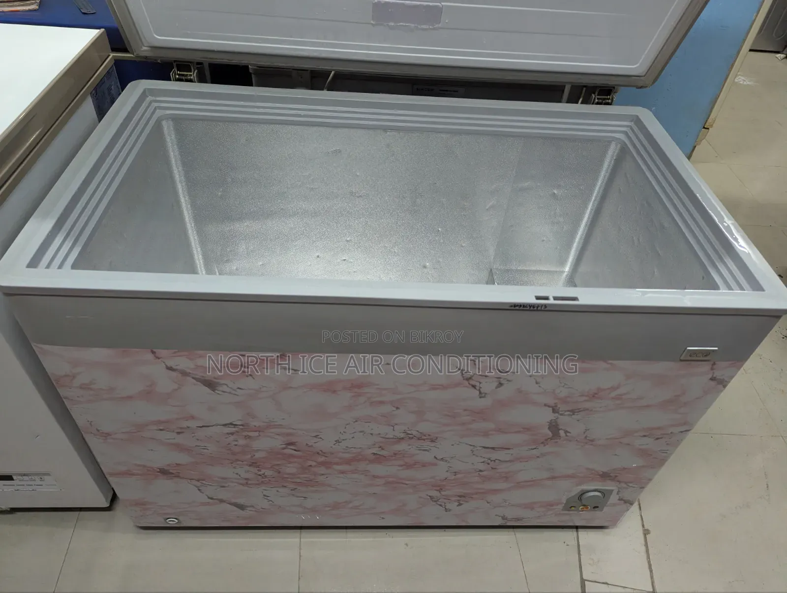 Eco+ Deep Freezer 311 Ltr.