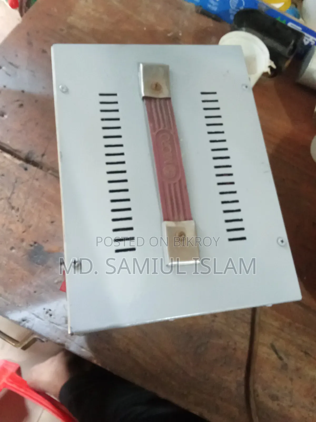 সিঙ্গল ভোল্টেজ স্টেবিলাইজার
