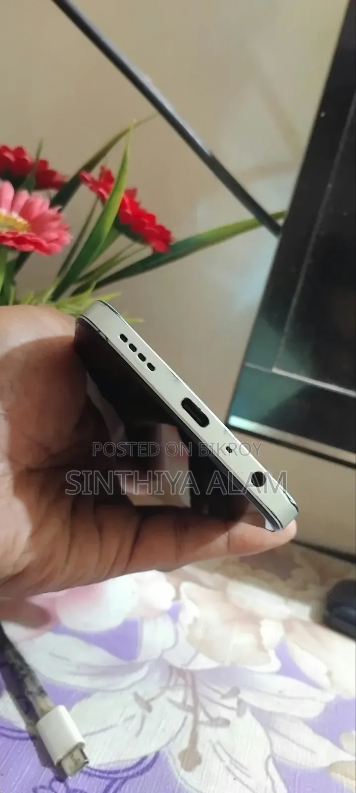 রিয়েলমি ১২৮ জিবি সবুজ