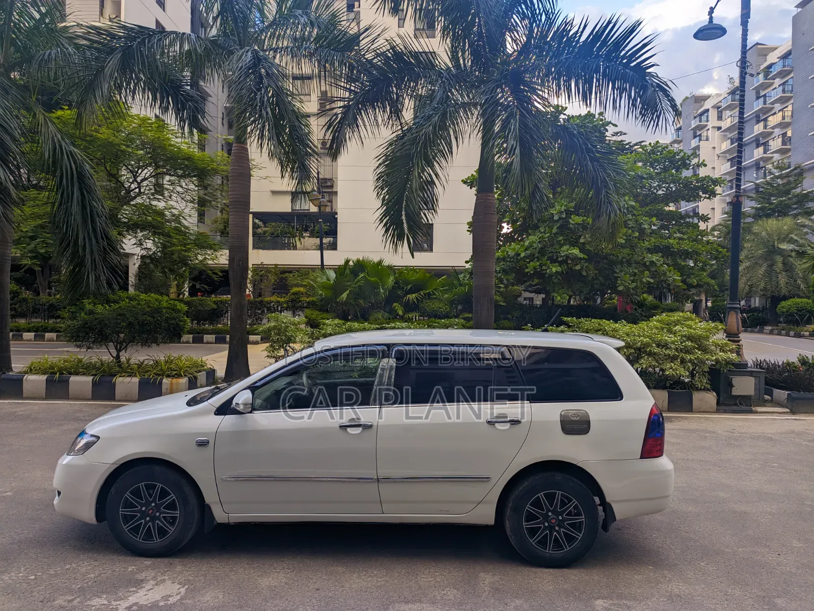 নিউ টয়োটা করোল্লা ফিল্ডার ২০০৬ হোয়াইট