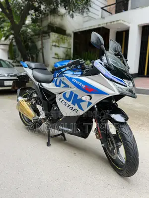 সুজুকি জিক্সার এসএফ ২০২৩ নীল
