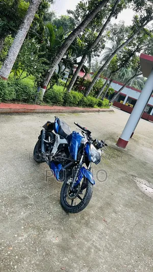 TVS Apache RTR 160 4V 2022 Blue