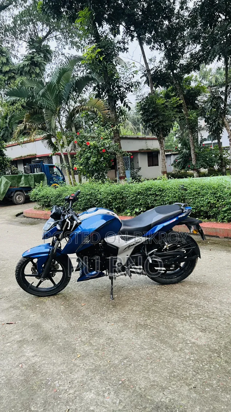 TVS Apache RTR 160 4V 2022 Blue
