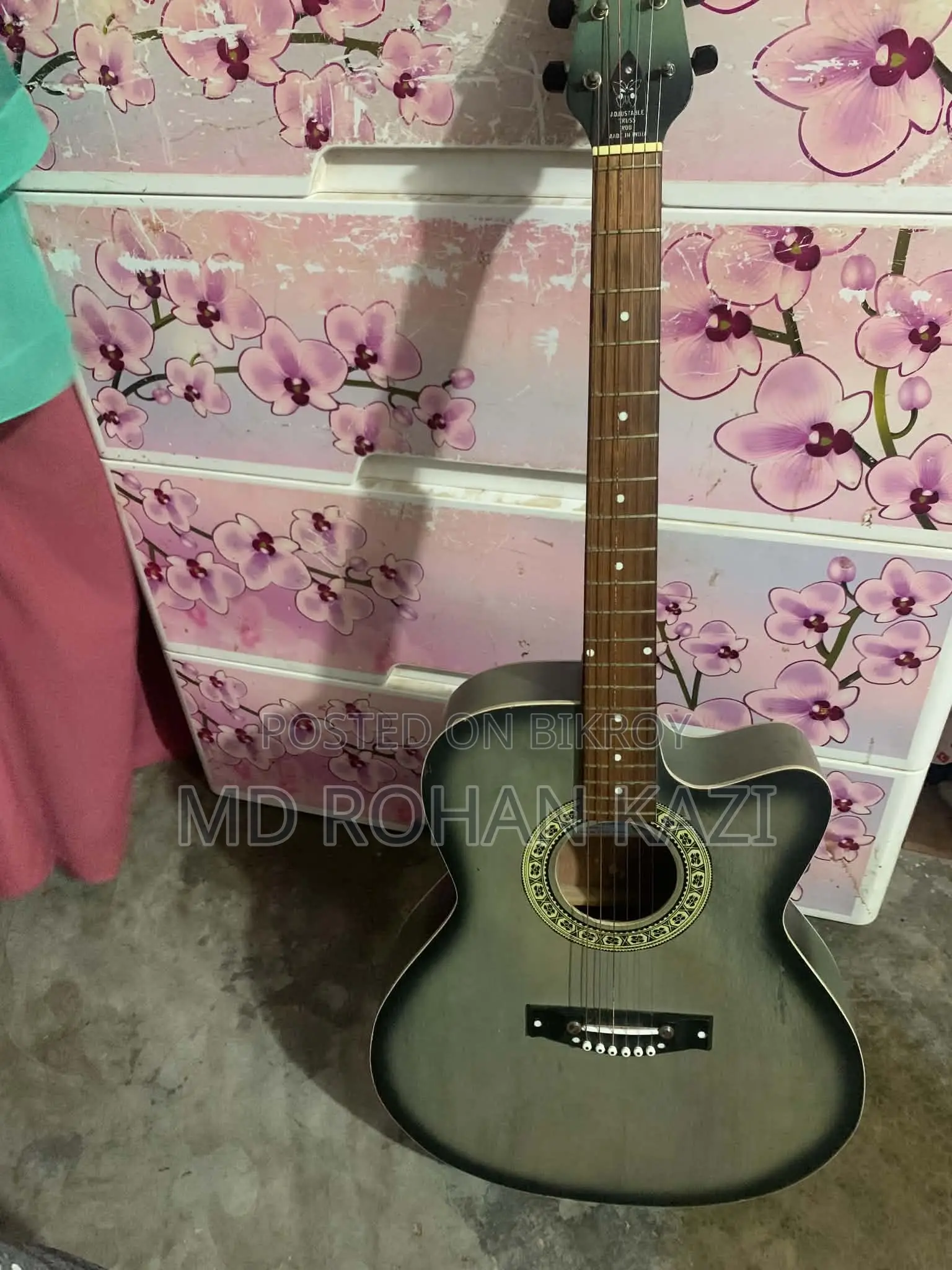 Acoustic Guitar