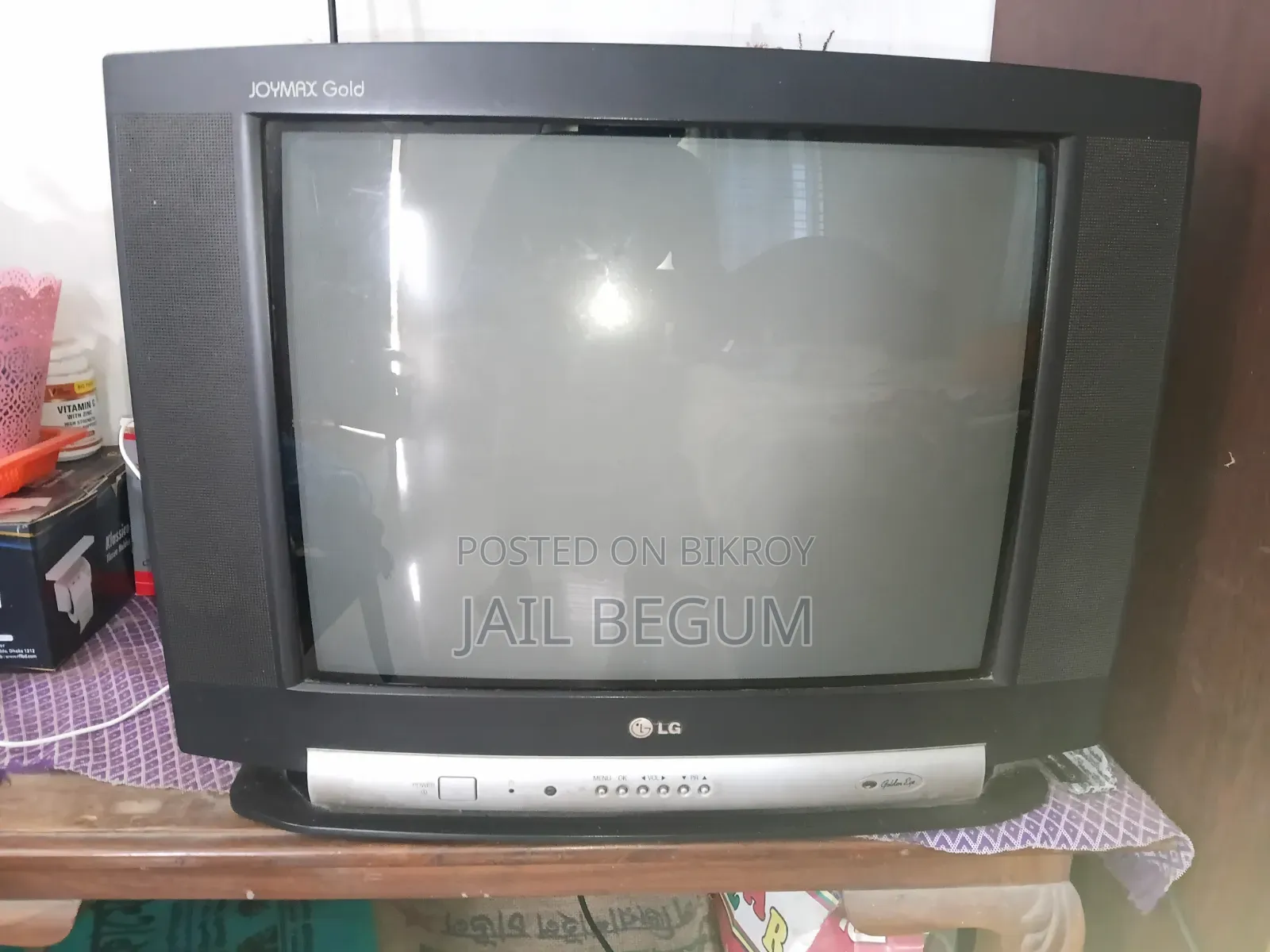 LG TV 21 Inch Original No Problem Yet