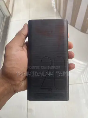 অরিজিনাল হুয়াওয়ে এপি২০ ২০০০০এমএএইচ পাওয়ার ব্যাংক