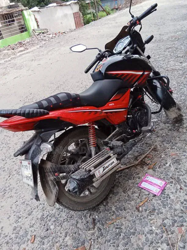 হিরো ইগনিটর ২০১৯ কালো